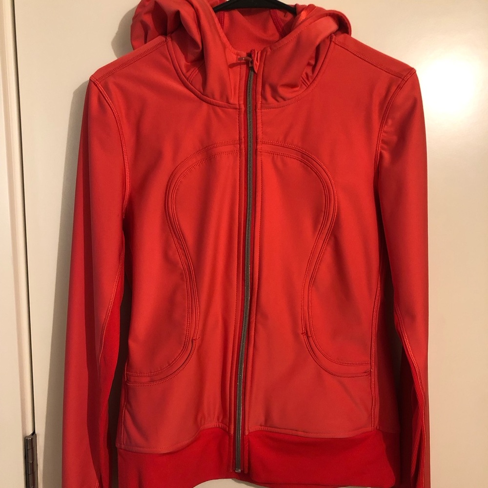 Lululemon Uba hoodie, softshell